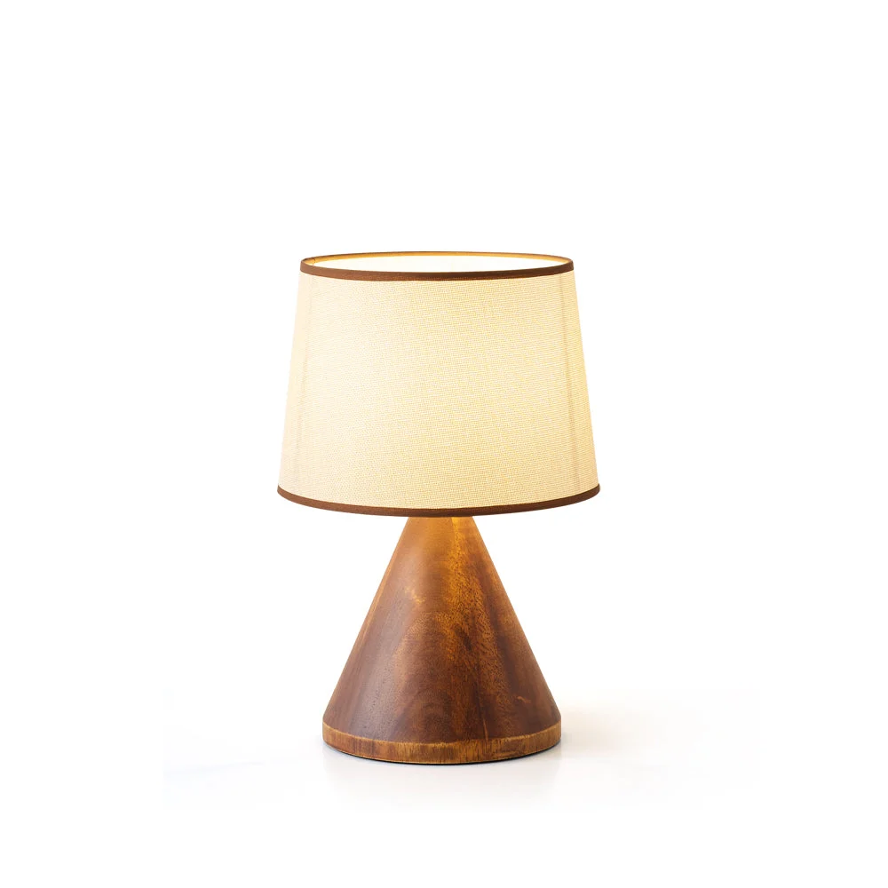 User-Friendly Amalia Table Lamp Expertly Made