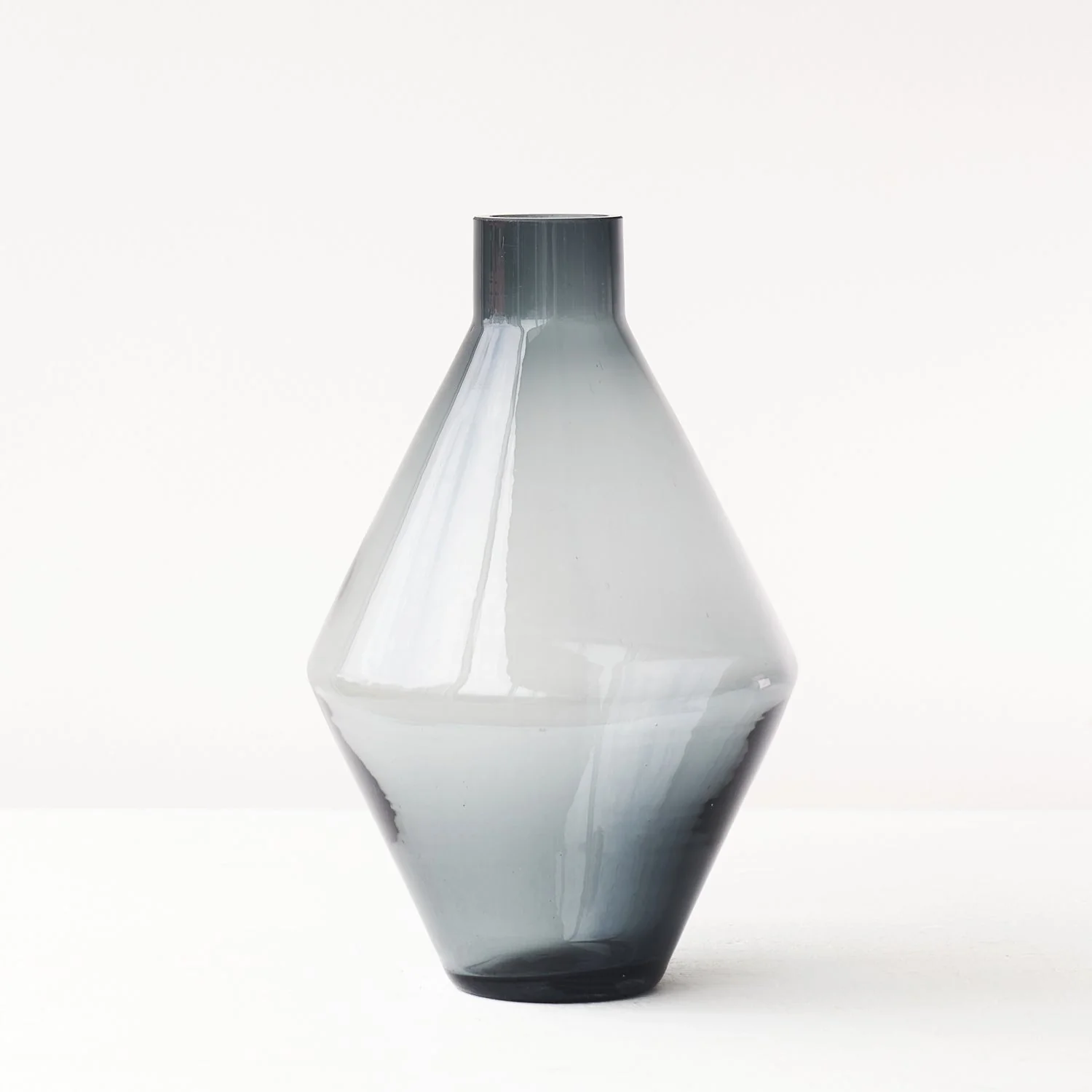 Quality Danika Vase Smoke Casual