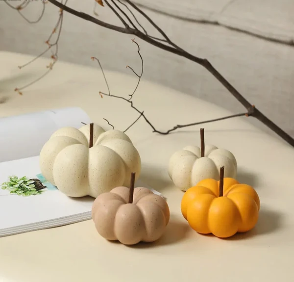 Premium Material Mini Ceramic Pumpkin Figurines Durable