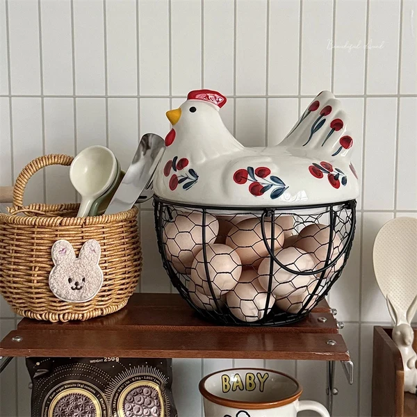 Casual Chicken-Shaped Ceramic and Iron Egg Basket Trendy