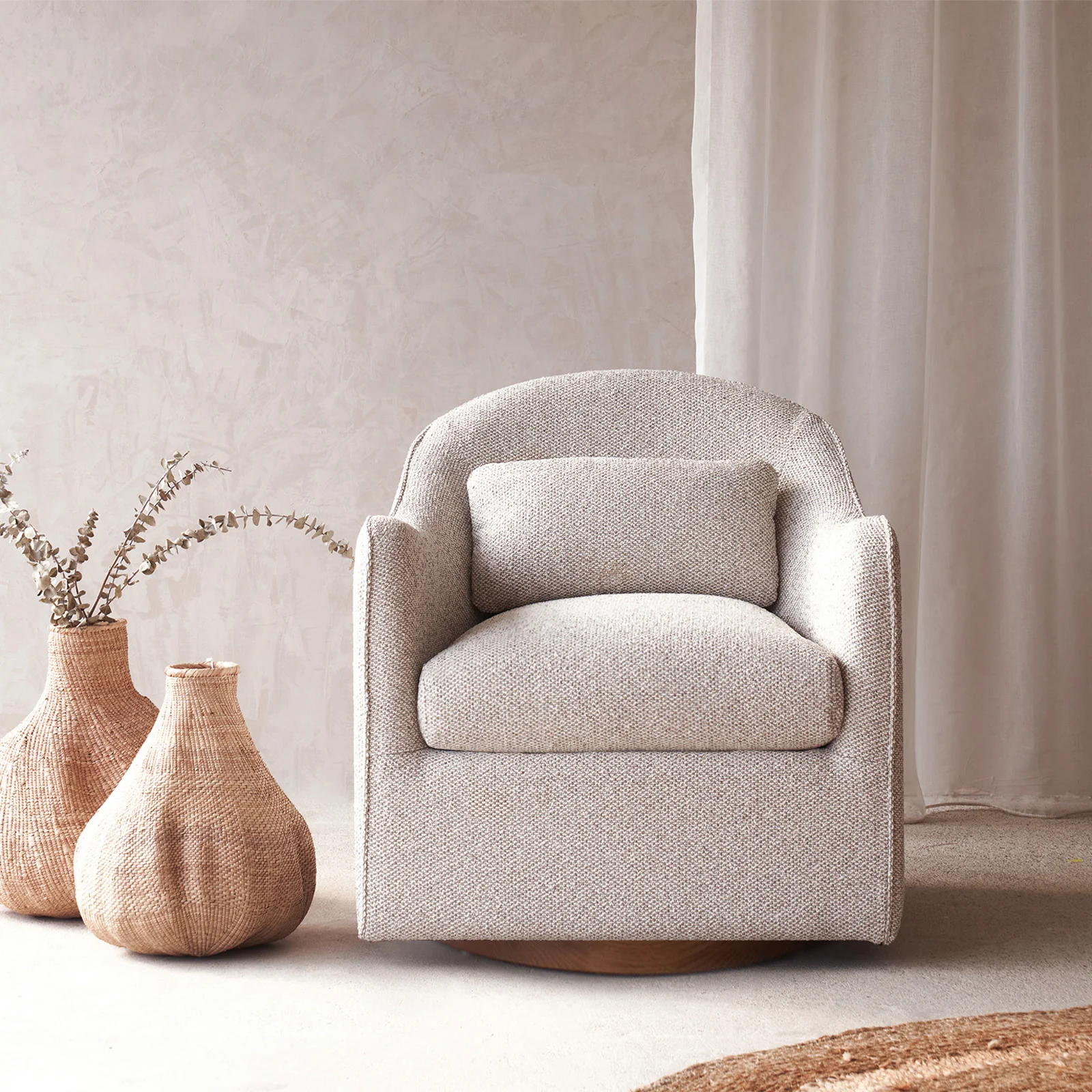 First-Class Millie Swivel Armchair Marble Healthy