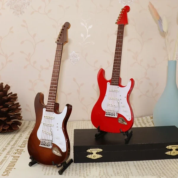 Comfortable The Mini Shredder Miniature Guitar Replica Exceptional