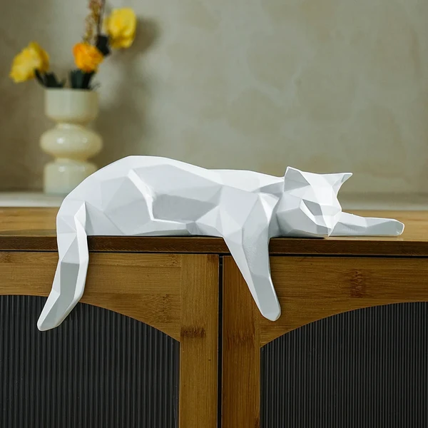 Sustainable The Geometric Lounging Cat Advanced