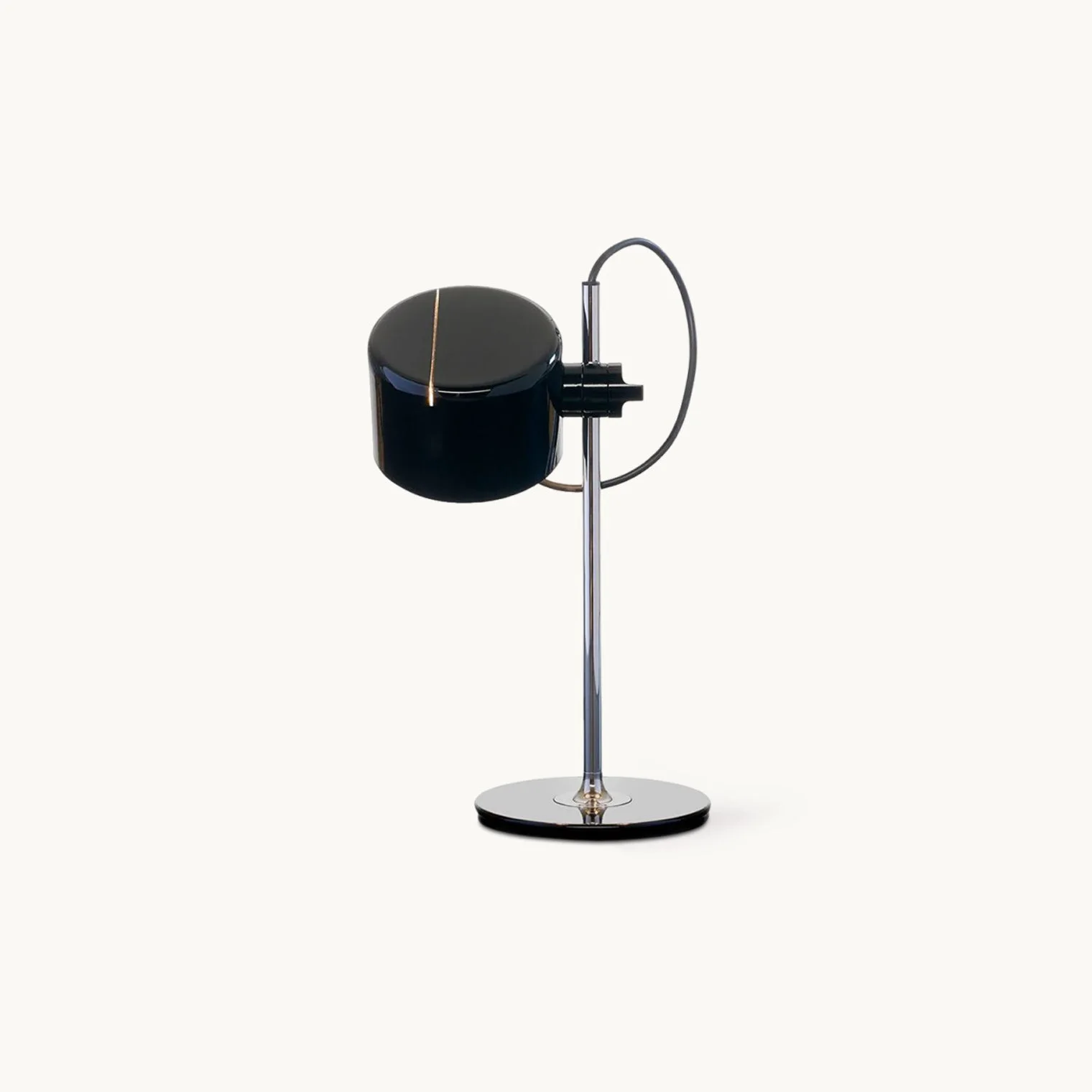 Sustainable Drova Table Lamp Specialty