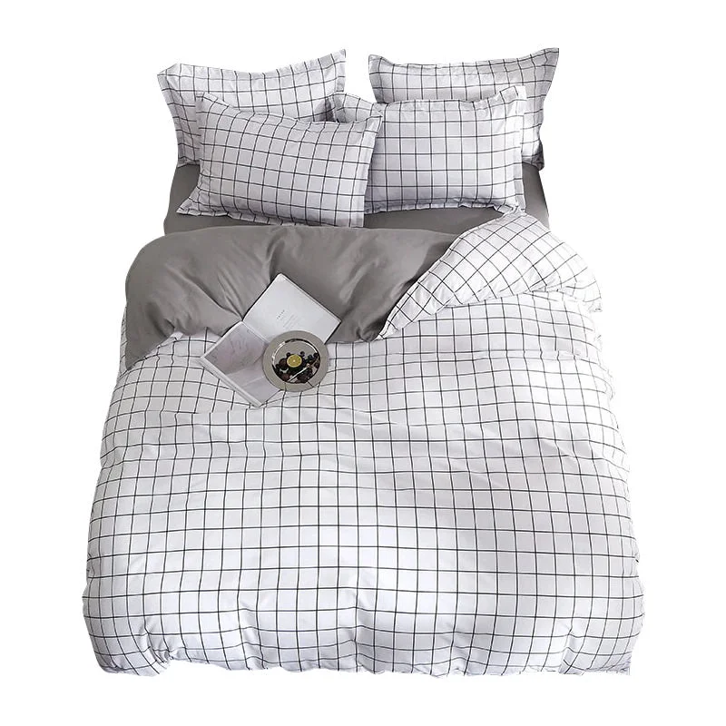 Flexible Plain Grid Bedding Set Clean