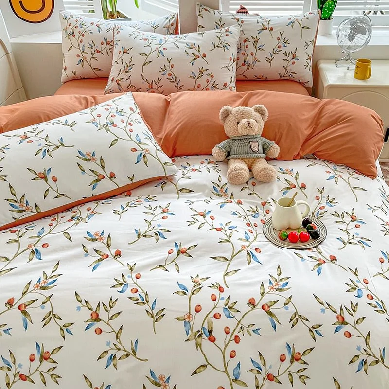 Expertly Made Vintage Red Berries Print Bedding Set Healthy