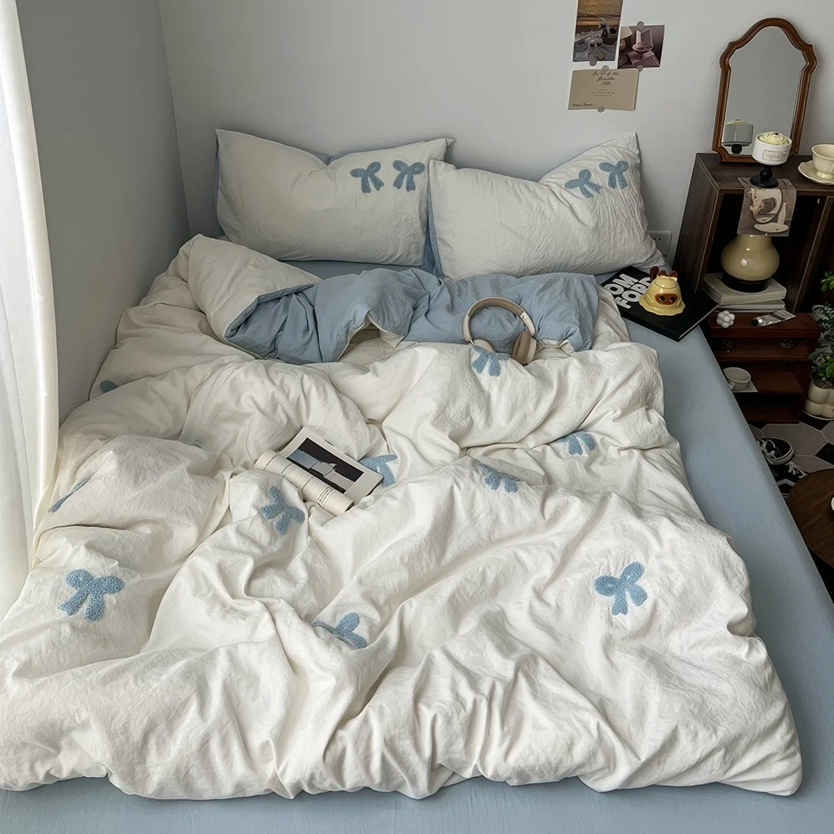 Artisan Vintage Blue Tufted Bows Bedding Set Authentic
