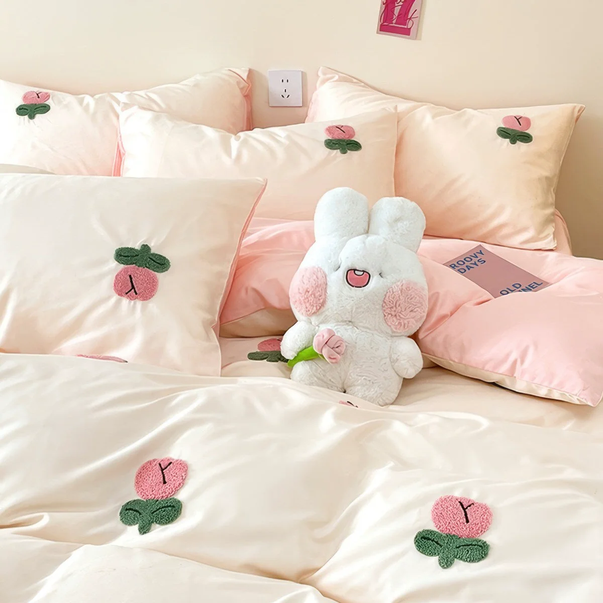 High-End Tulip Flower Embroidered Bedding Set Stylish