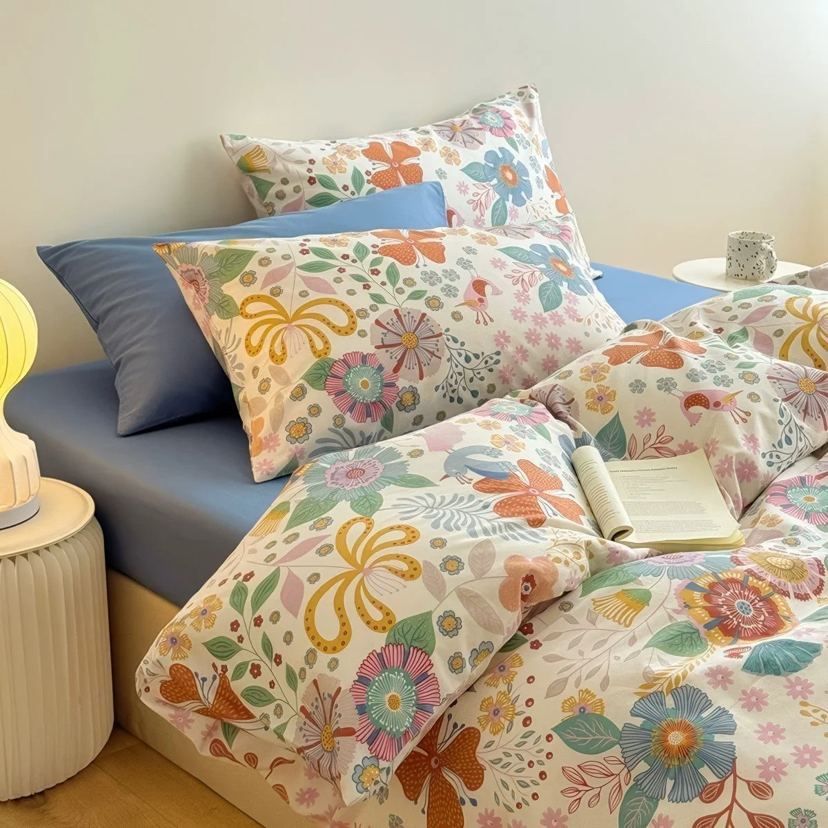 Dependable Funky Flowers Bedding Set Relaxed