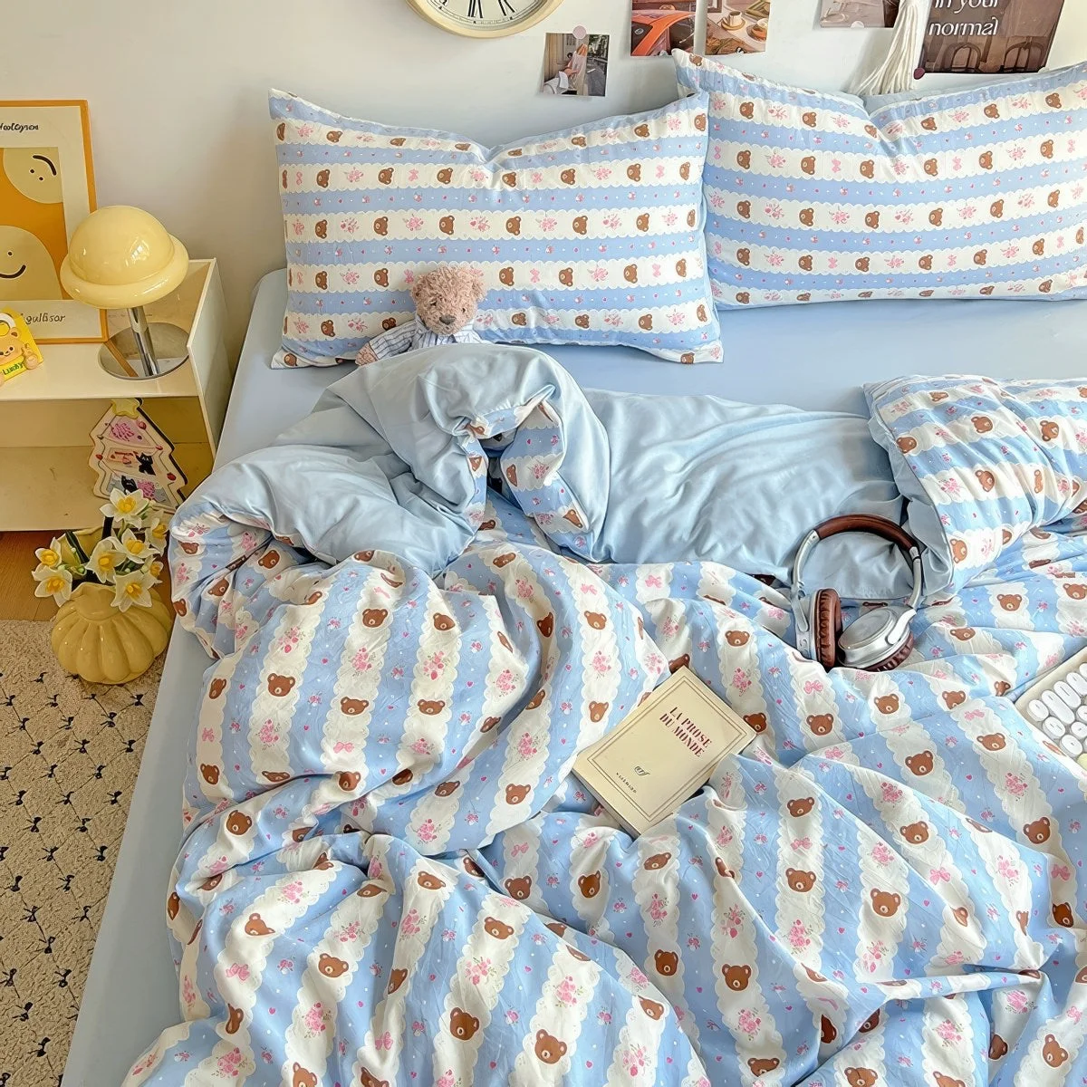 Easy-to-Use Teddy Sky Blue Striped Kwaii Bedding Set User-Friendly