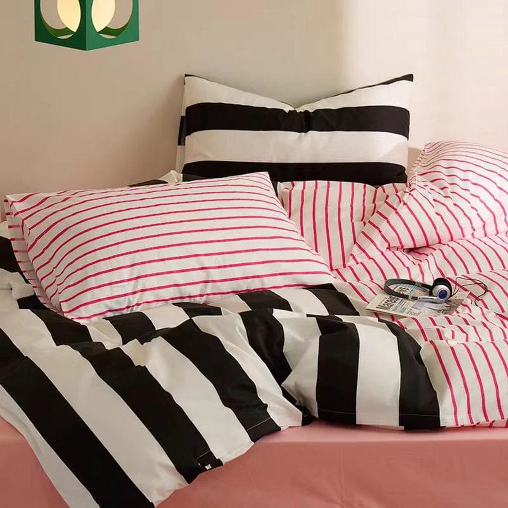 Long-Lasting Mixed Black and Pink Striped Bedding Set Verified
