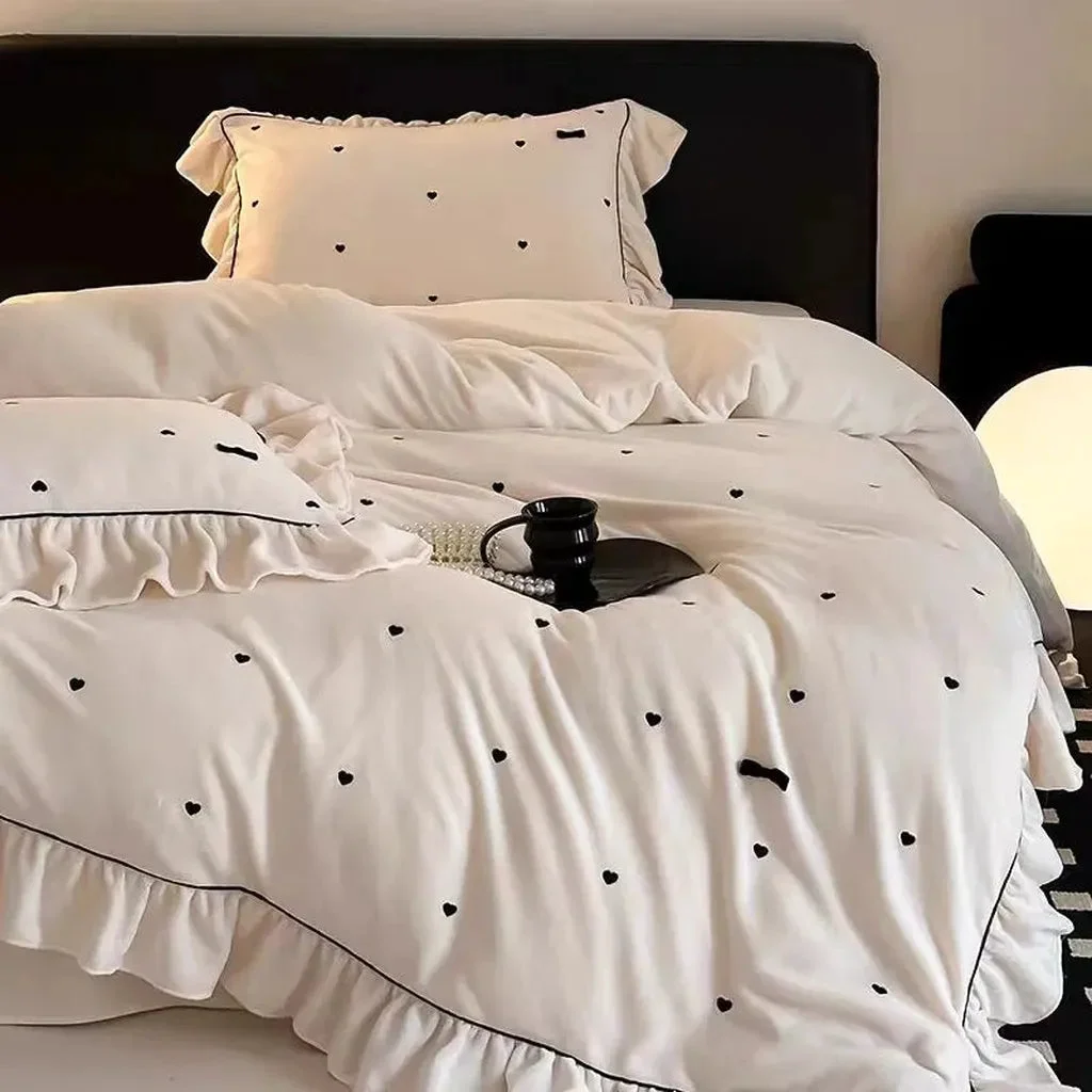Next-Generation Soft Heart Embroidery Ruffle Bedding Set Recyclable