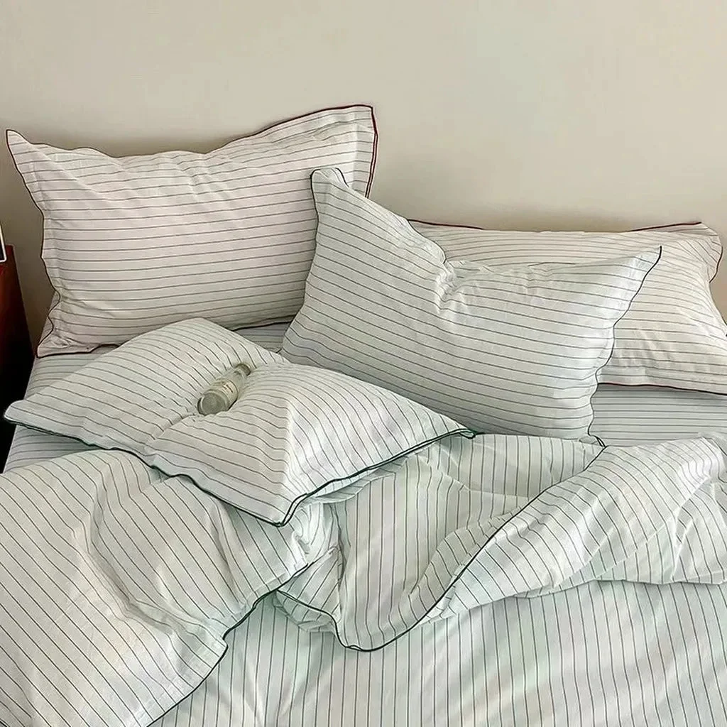 Easy-to-Use Fresh Green Striped Bedding Set User-Friendly