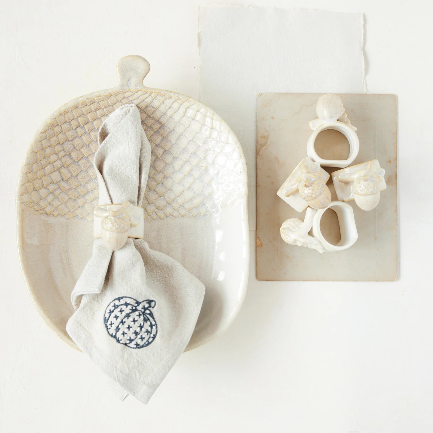 Convenient Stoneware Acorn-Shaped Platter Original
