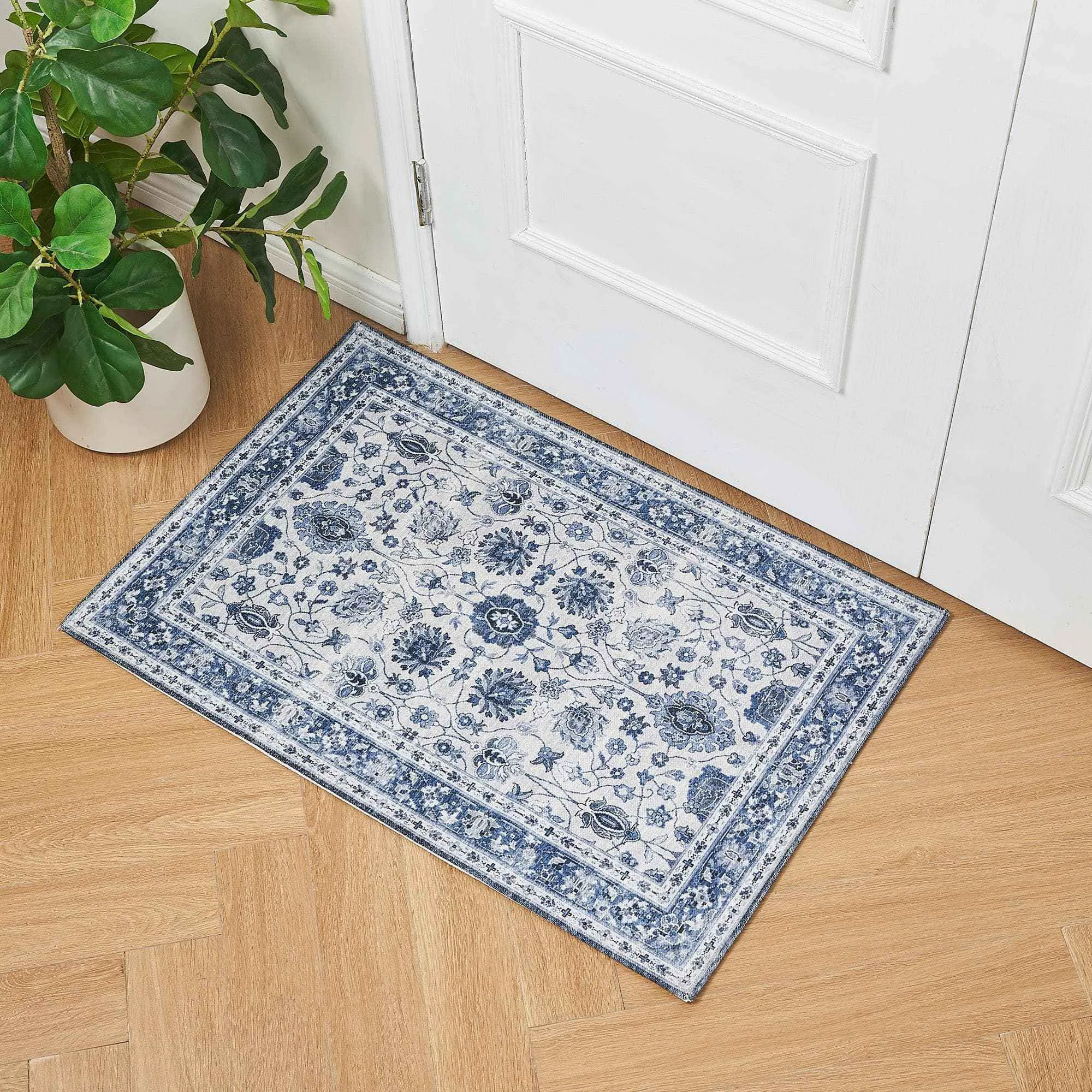 Exceptional Floral Machine Washable Accent Rug 2′ x 3′ – Matra Collection Genuine