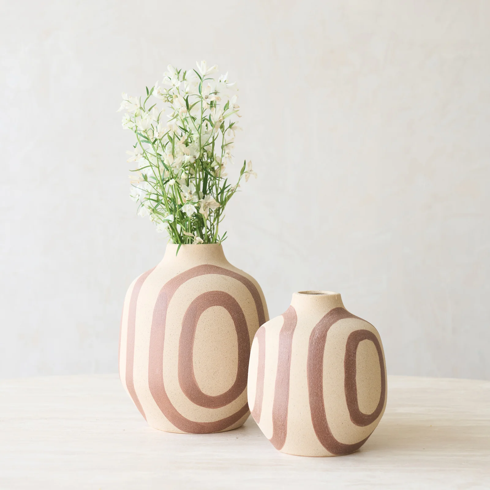 Reliable Umya Vase Sand Terracotta Fashionable