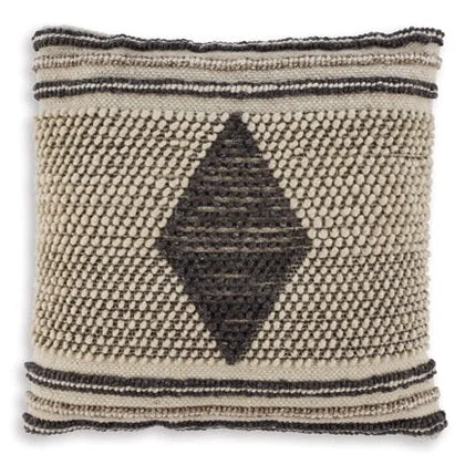 Convenient Ricker Pillow 4 CS Authentic