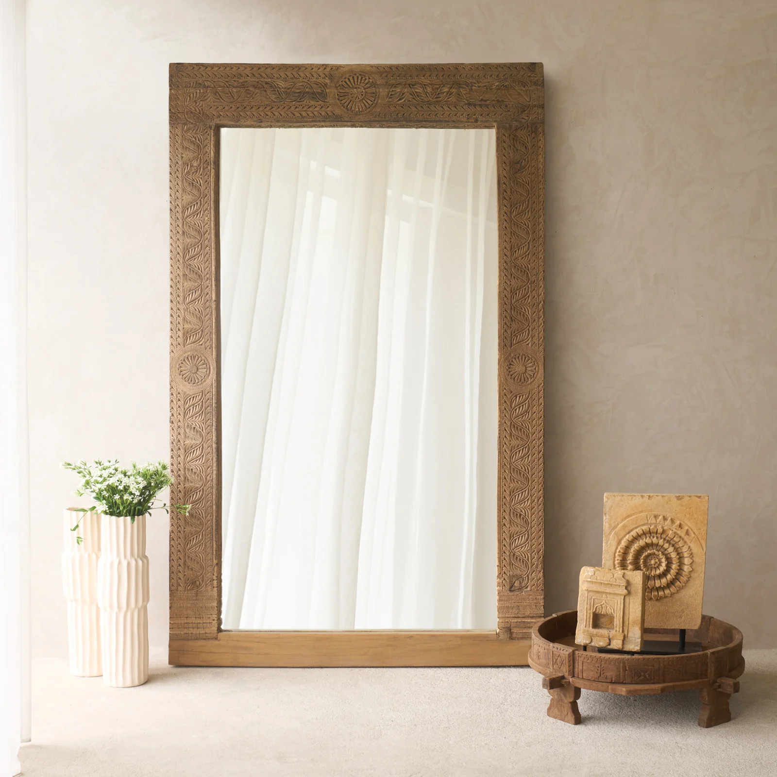 Artisan Vintage Floral Carved Mirror A Top-Quality