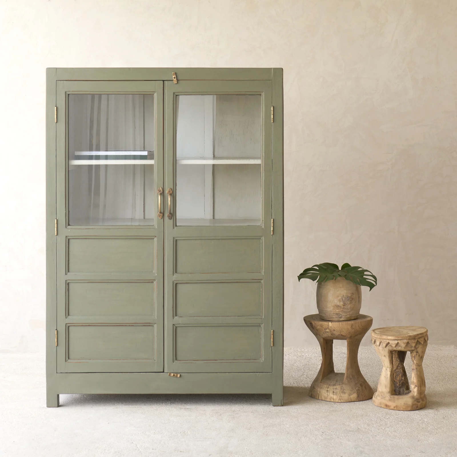 Classic Vintage Medium Cabinet Eucalyptus Official