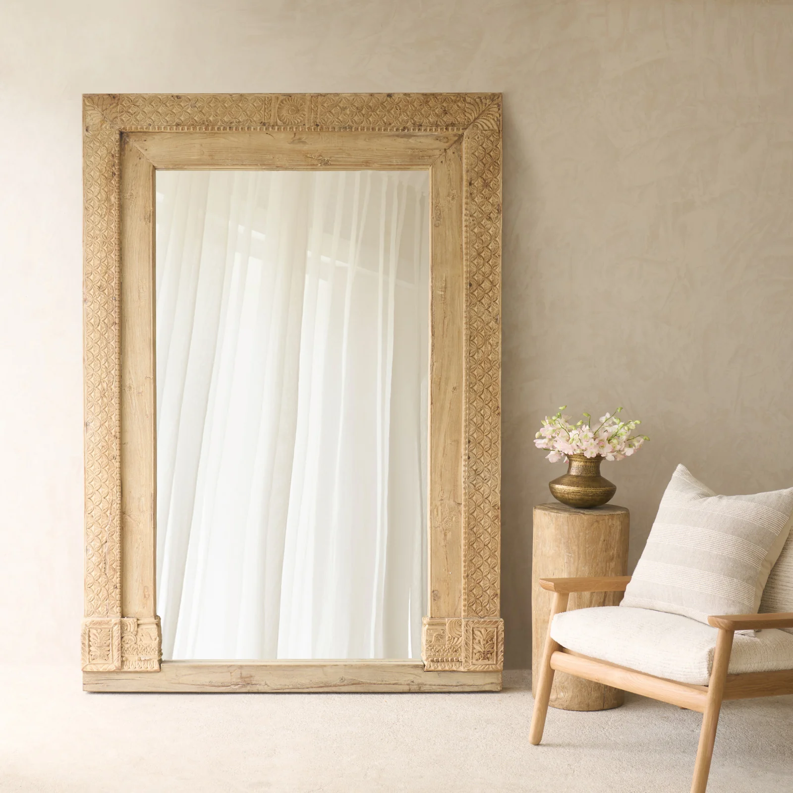 Healthy Vintage Carved Foliate Mirror Effective