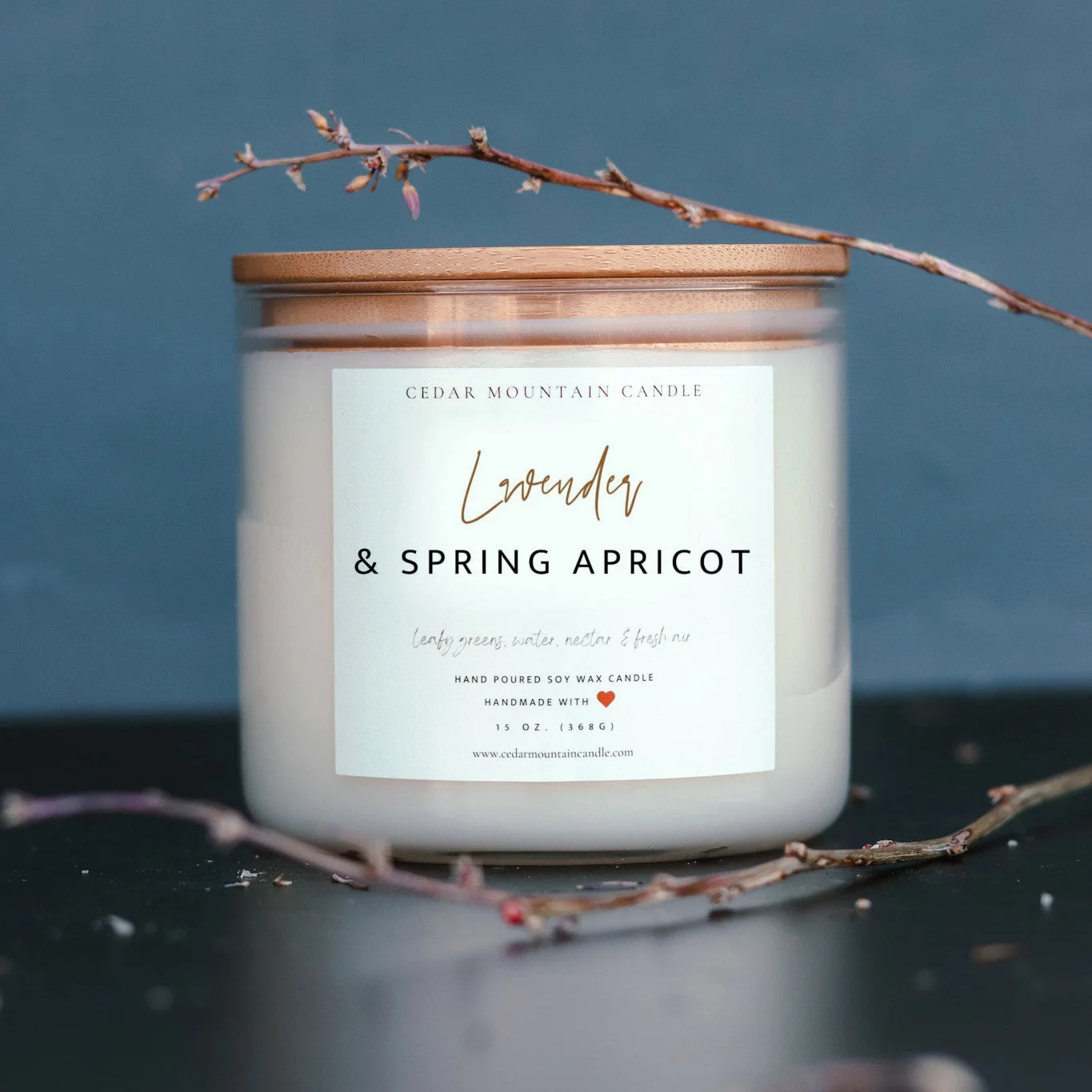 World-Class Lavender Spring Apricot – 3 Wick Jar Candle Practical