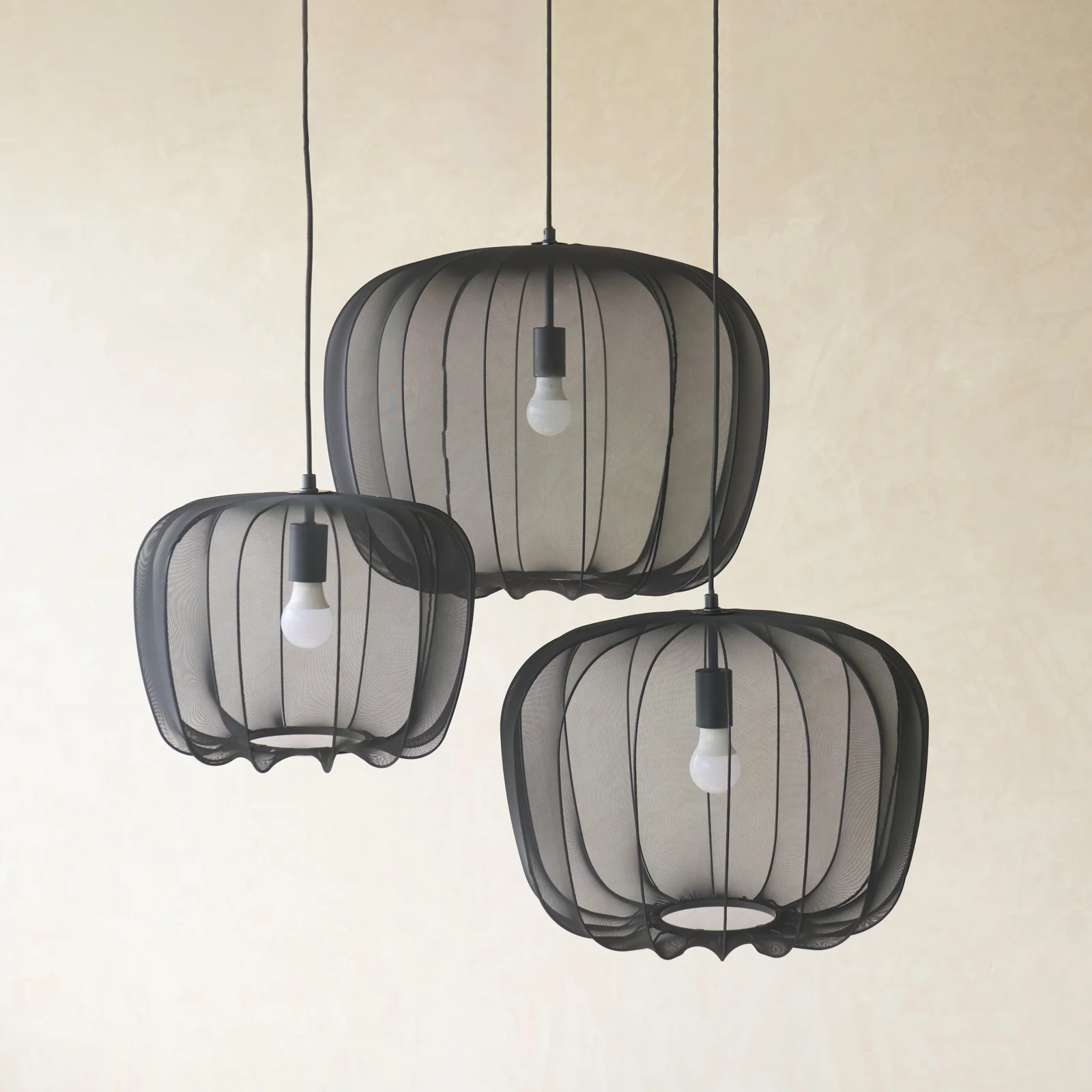 Quality Plumeira Hanging Lamp Black Trusted