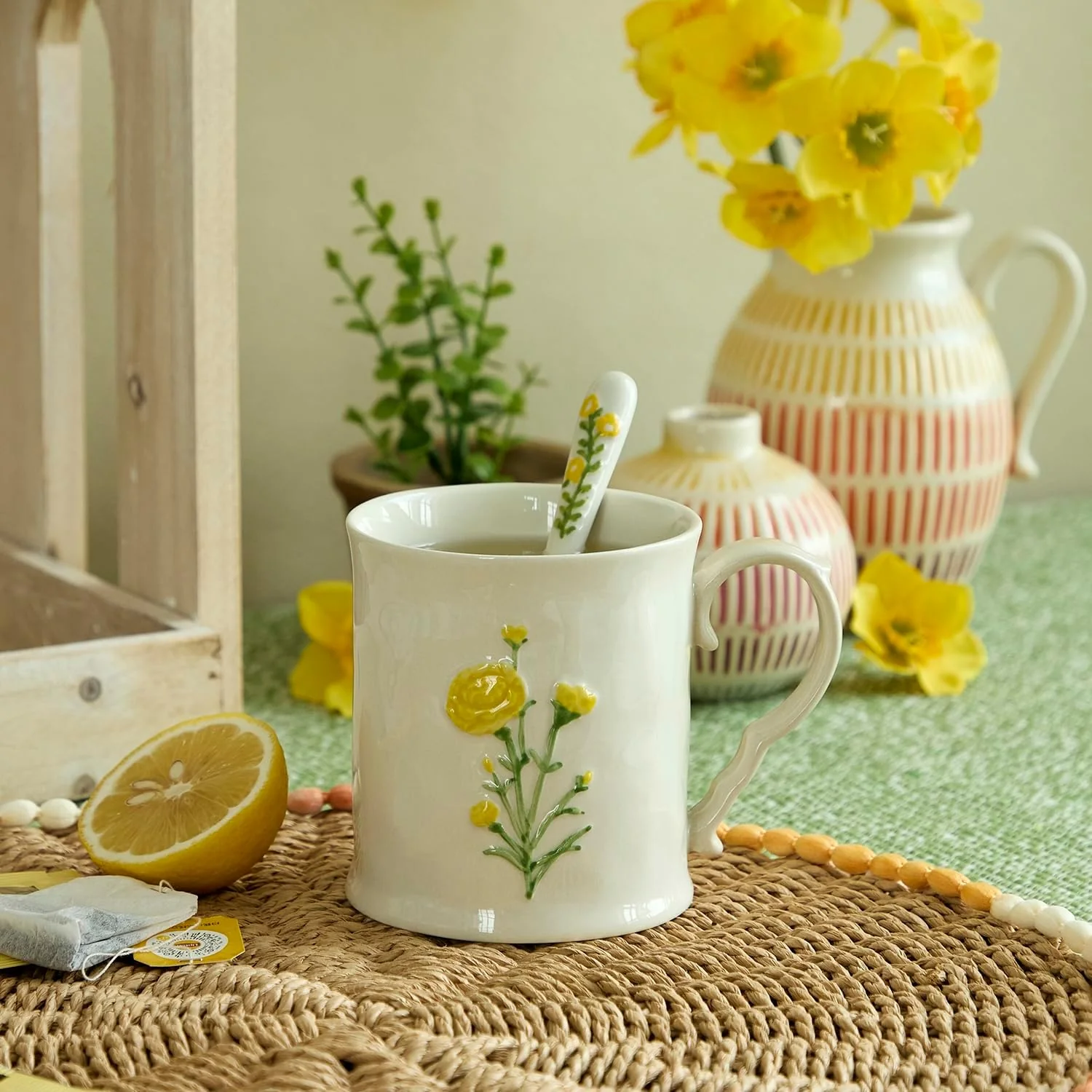 Relaxed Ceramic coffee Mugs Set of 1 Yellow Flower – 16oz Hand-Painted Microwave heating and dishwasher cleaning available I for Daily Brews Crafted