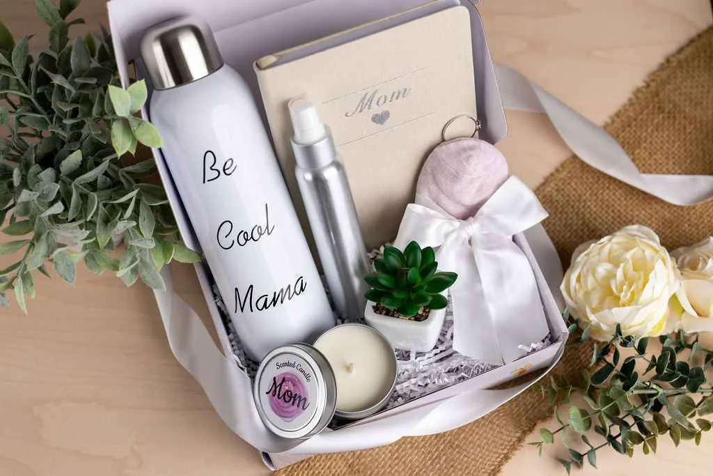 First-Class Mom Care Package – Natural Spa Self-Care Gift Box Outstanding
