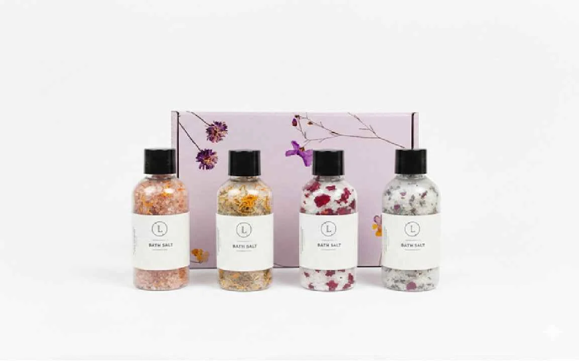 First-Class Natural Bath Salts Discovery Set – 4 Botanical Bottles Healthy