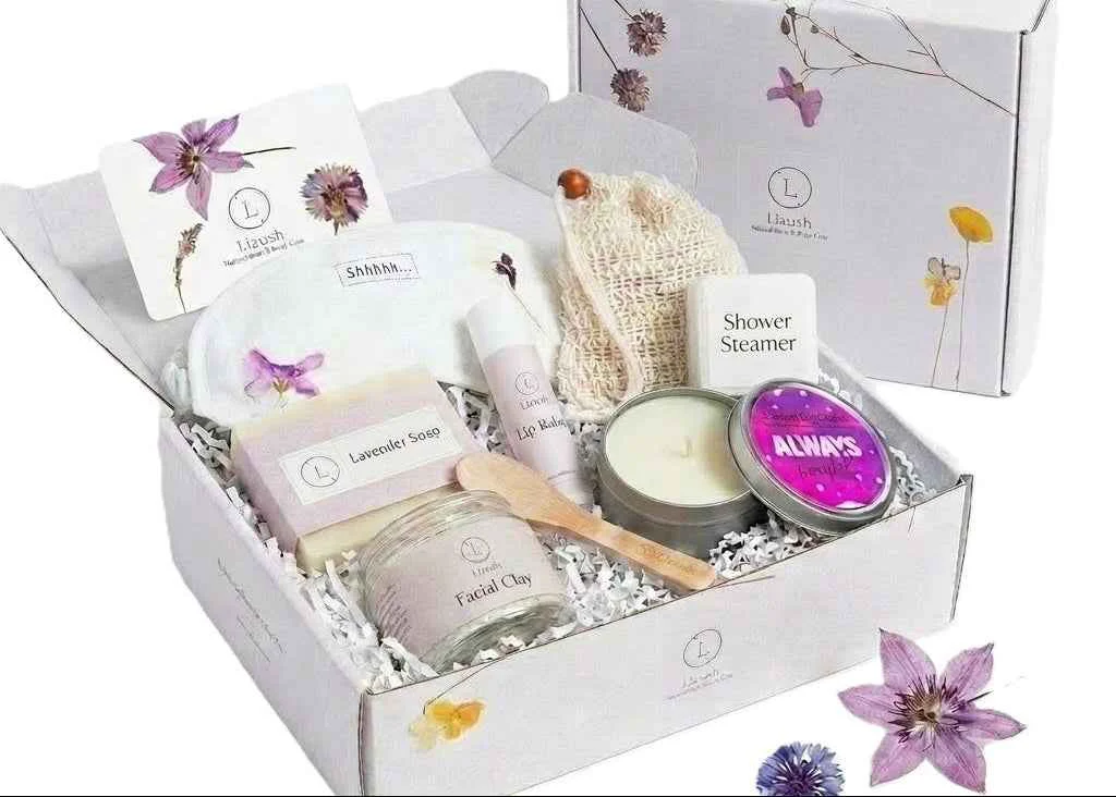 World-Class Lavender Bath Body Gift Set – Natural Self-Care Spa Gift Box Practical