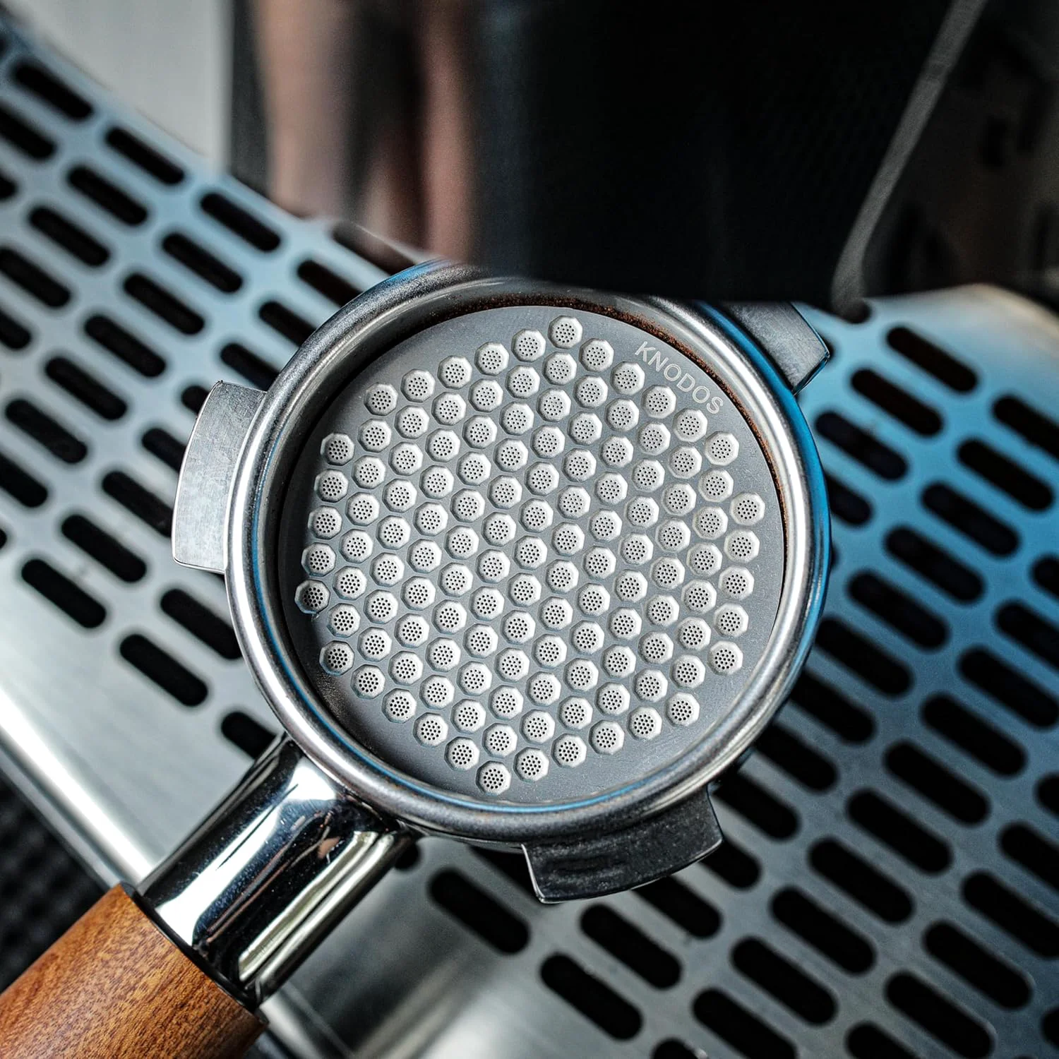 Lightweight 58mm Espresso Puck Screen for Portafilter Basket – Premium Stainless Steel Espresso Mesh Disk Screen Plate Ultra-Thin Design Coffee Filter 58.35mm Superior