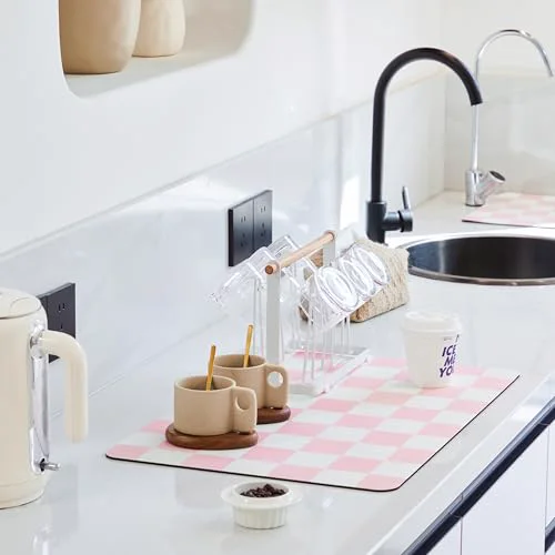 Clean Checkered Dish Drying Mat for Kitchen Counter Reusable