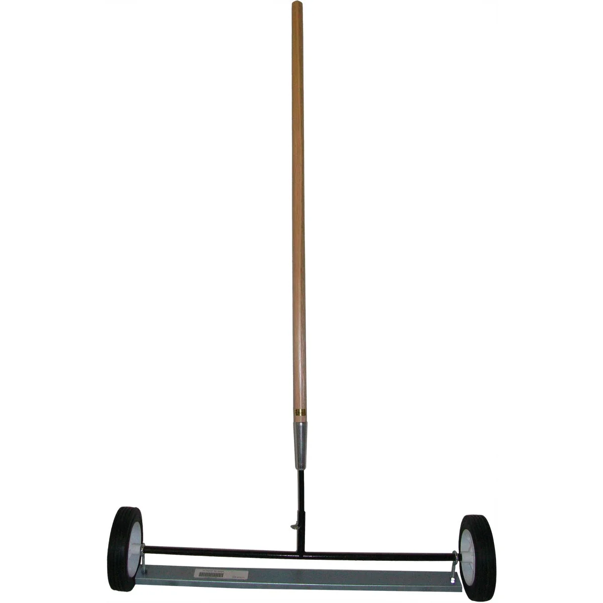 Detailed Attractor 24 In. Magnetic Sweeper High-End