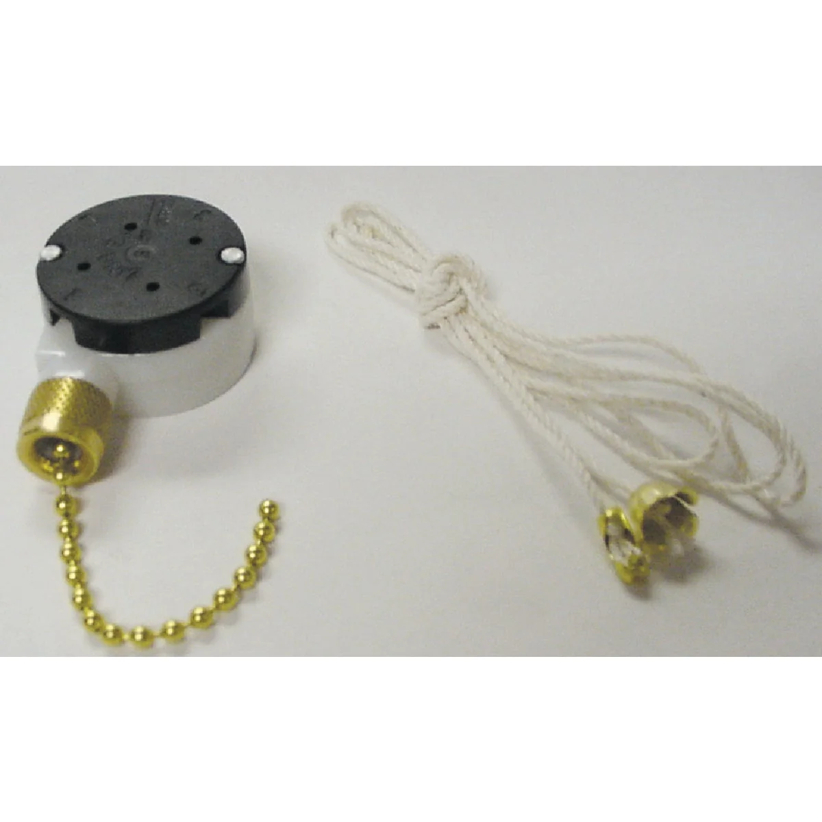 High-Grade Gardner Bender SPST 3-Speed Pull Chain Switch Comfortable
