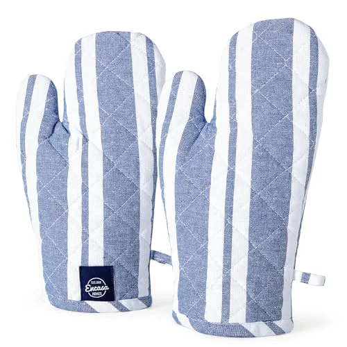 World-Class Oven Mitts Heat Resistant Kitchen Gloves 2 Count Clean