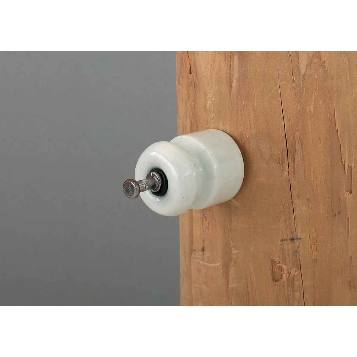 Fashionable Dare Nail-On White Porcelain Electric Fence Insulator 25-Pack Exceptional
