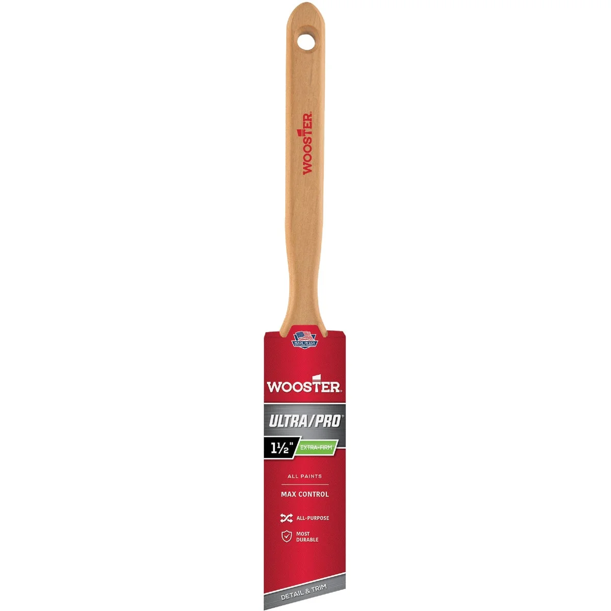 Fine Wooster Ultra Pro Extra-Firm 1-1 2 In. Angle Sash Paint Brush Traditional