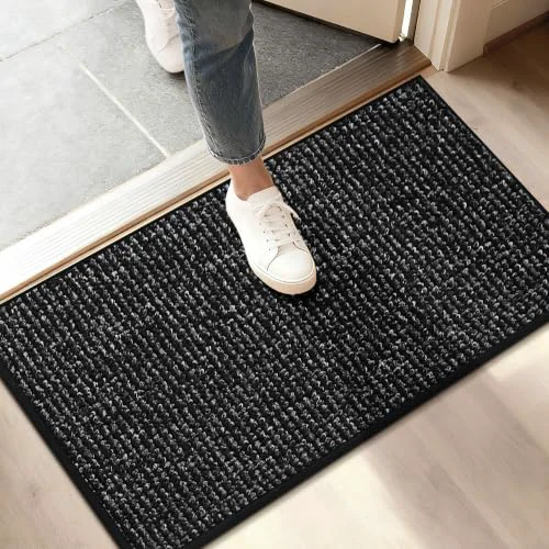 Easy-to-Use Dirt Trapper Door Mat 17 x 30 5.1 Sq Ft Classic