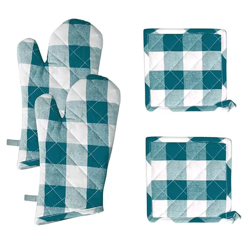 Green Buffalo Plaid Check Oven Mitts and Pot Holders Set of 4 4 Count Excellent