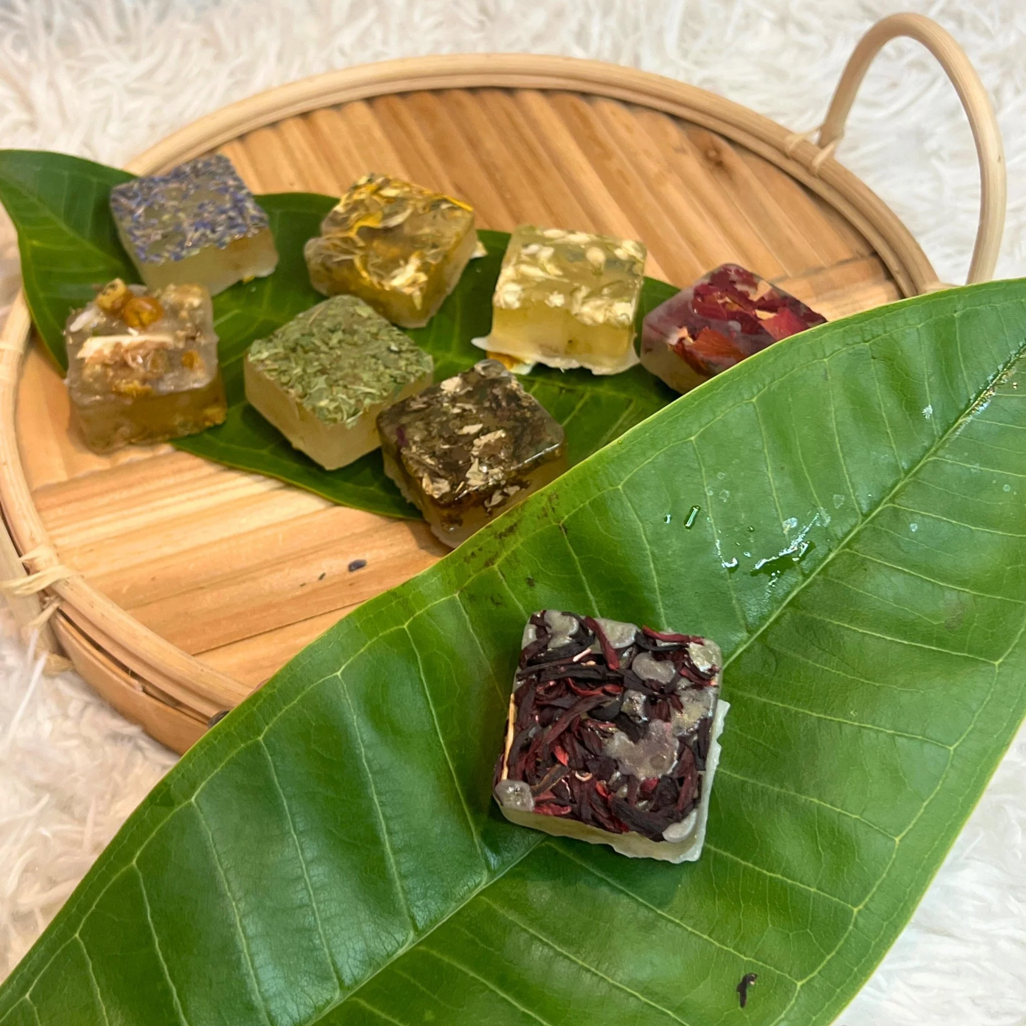 Innovative Hibiscus Herbal Tea Bombs Floral Tea Sugar Candy Cubes Beverage Sweetener Easy-to-Use