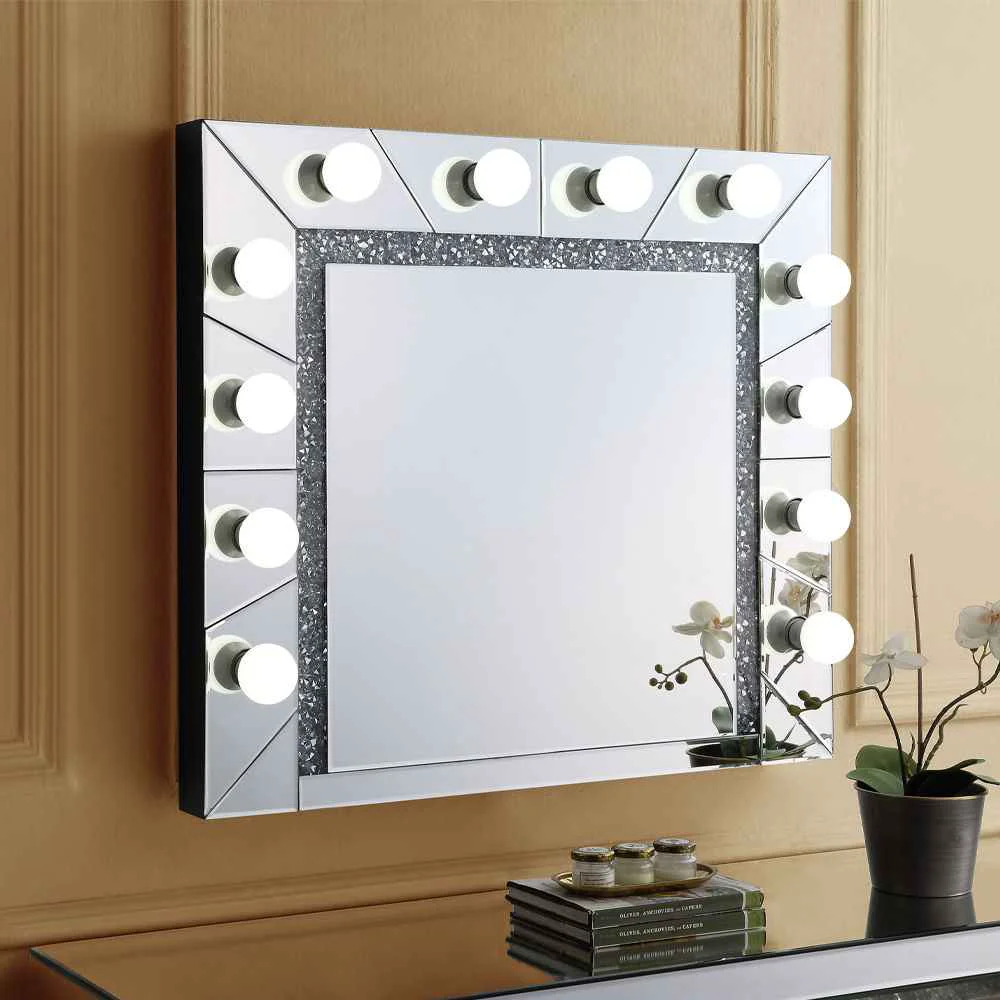 Casual Noralie – 28 Accent Mirror – Mirrored Faux Diamonds Optimized